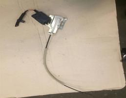 Активатор замка крышки бензобака для Land Rover Range Rover Sport L320 2005-  запчасти бу