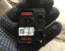 Блок управления рулевой колонкой для Volkswagen Touareg 7L 2002-2006  запчасти бу