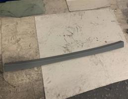 Облицовка крышки багажника верхняя для Audi Q7 (4L)  2005 - 2009  запчасти бу