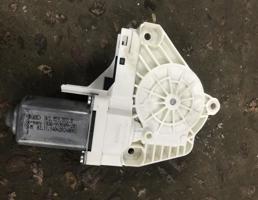 Мотор стеклоподъемника для Audi A4 (B8) 2007-2012  запчасти бу