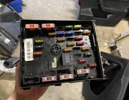 Блок предохранителей для Volkswagen Passat CC 2008-2012  запчасти бу
