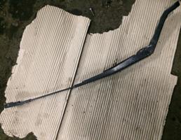 Поводок стеклоочистителя передний правый для Volkswagen Sharan 2000-2006  запчасти бу