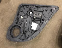 Стеклоподъемник задний правый для Mercedes-Benz W292 C292 GLE Coupe 2015-2019  запчасти бу