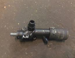 Фланец / тройник для Audi A6 (C7 4G)2011-2014  запчасти бу