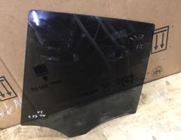 Стекло двери задней левой для Mercedes-Benz W164 M-Klasse (ML) 2005-2011  запчасти бу