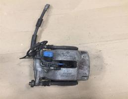 Суппорт передний правый для Mercedes-Benz W205 C-classe 2014-2018  запчасти бу