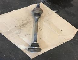 Приводной вал (привод) для Volkswagen Touareg 7L 2002-2006  запчасти бу