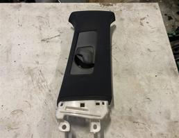 Обшивка стойки для Lexus RX200t 2015-2017  запчасти бу