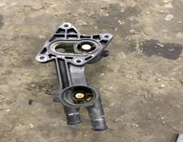 Термостат для Audi A3 (8PA) 2004-2013  запчасти бу