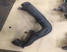 Патрубок воздушного фильтра для Volkswagen Golf V 2003-2009  запчасти бу