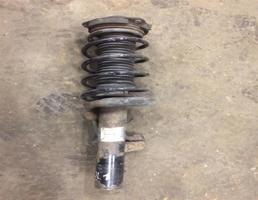 Стойка передняя в сборе для Volkswagen Passat CC 2008-2012  запчасти бу