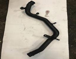 Патрубок интеркулера для Volkswagen Touareg 7L 2007-2010  запчасти бу