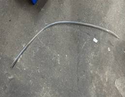 Молдинг передней правой двери для Volkswagen Tiguan 2018-  запчасти бу