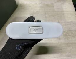 Плафон салонный для Audi A4 (B8) 2007-2012  запчасти бу