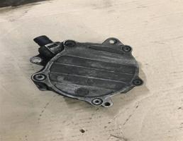 Насос вакуумный для Volkswagen Passat (B6) 2005-2010  запчасти бу