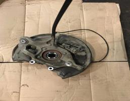 Кулак поворотный задний правый для Mercedes-Benz W204 C-classe 2011-2015 рестайлинг  запчасти бу