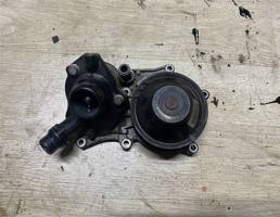 Насос водяной (помпа) для BMW 5-серия F10/F11 2009>  запчасти бу