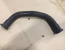 Трубка для Audi Q7 (4L)  2005 - 2009  запчасти бу