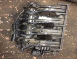 Коллектор впускной для Audi Q5 (8R) 2009-2012  запчасти бу