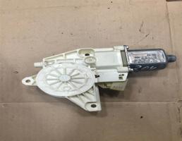 Мотор стеклоподъемника для Mercedes-Benz W204 C-classe 2006-2011  запчасти бу