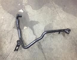 Трубка для Audi A4 (B8) 2007-2012  запчасти бу