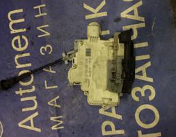 Замок двери задней правой для Volkswagen Passat (B6) 2005-2010  запчасти бу