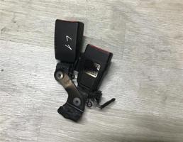 Замок ремня безопасности для Audi A6 (C7 4G)2011-2014  запчасти бу