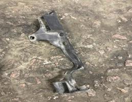 Кронштейн передней панели для Volkswagen Touareg 7L 2007-2010  запчасти бу