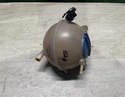 Бачок расширительный для Volkswagen Golf VI 2009-2012  запчасти бу