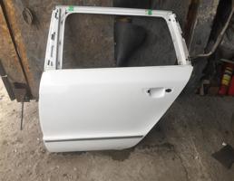 Дверь задняя левая для Skoda Superb 2008-2015  запчасти бу