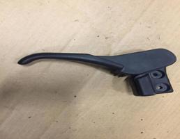 Ручка открывания капота для Volkswagen Passat (B5) 1996-2000  запчасти бу