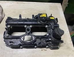 Крышка клапанная (ГБЦ) для BMW 5-серия F10/F11 2009>  запчасти бу