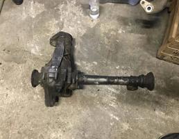Редуктор переднего моста для Audi Q7 (4L)  2005 - 2009  запчасти бу