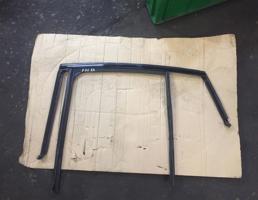 уплотнитель стекла двери задний левый для BMW X4 F26 2014-2018  запчасти бу