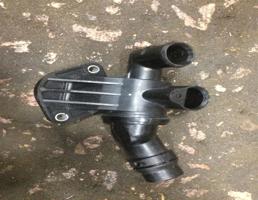 Термостат для Volkswagen Touran 2003-2010  запчасти бу