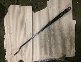 Поводок стеклоочистителя передний правый для Volkswagen Passat (B3) 1988-1993  запчасти бу