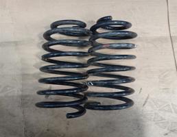 Пружины задние к-т для Mercedes-Benz W205 C-classe 2014-2018  запчасти бу