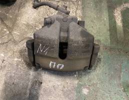 Суппорт передний правый для Volkswagen Passat CC 2008-2012  запчасти бу