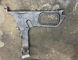 Направляющая заднего бампера правая для Audi Q7 (4L)  2005 - 2009  запчасти бу