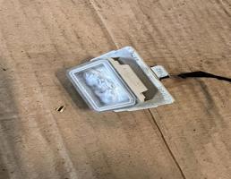 Фонарь подсветки номера для Mercedes-Benz W213 E-classe  запчасти бу