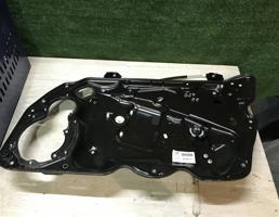 Стеклоподъемник передний правый для Volkswagen Passat (B7) 2011-2015  запчасти бу