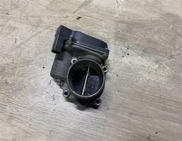 Дроссельная заслонка для Audi A4 (B8) 2007-2012  запчасти бу