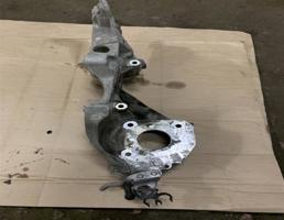 Кронштейн генератора для Volkswagen Passat CC 2008-2012  запчасти бу