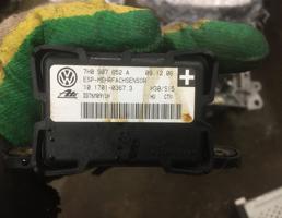 Датчик ускорения для Audi Q7 (4L)  2005 - 2009  запчасти бу