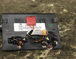 Блок управления бортовой сети для Audi A6 (C6 4F) 2005-2008  запчасти бу