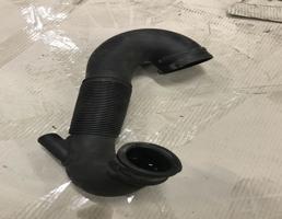 Патрубок для Audi A6 (C7 4G)2011-2014  запчасти бу