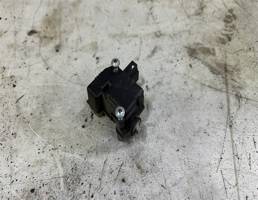 Активатор замка багажника для Skoda Octavia (A5 1Z-) 2008-2013 рестайлинг  запчасти бу