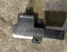 Антенна keyless для Audi A4 (B8) 2007-2012  запчасти бу