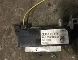 Усилитель антенны для Audi Q7 (4L)  2005 - 2009  запчасти бу
