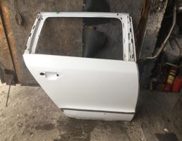 Дверь задняя правая для Skoda Superb 2008-2015  запчасти бу